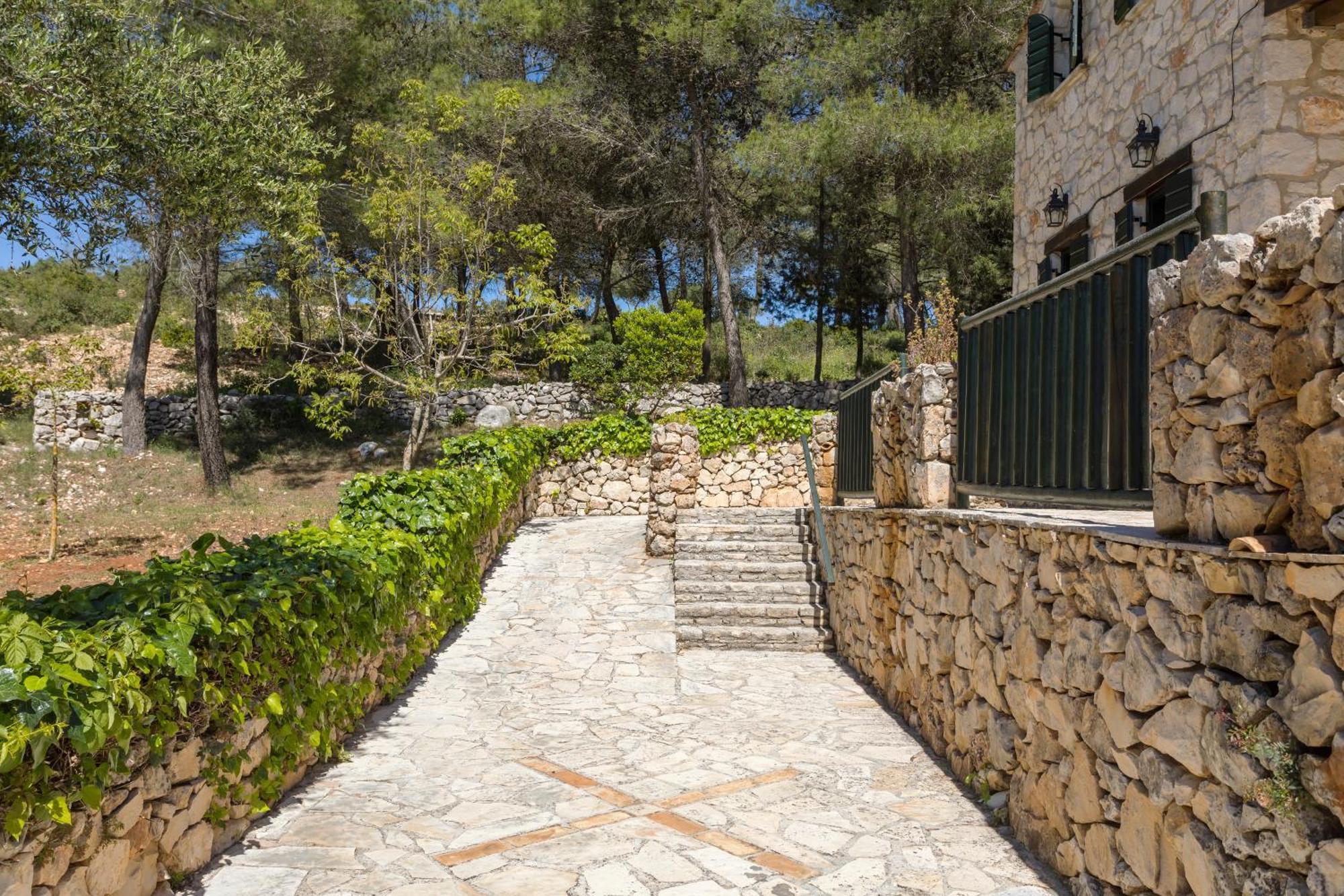 Aresti Mountain Resort Agios Leon Exterior photo