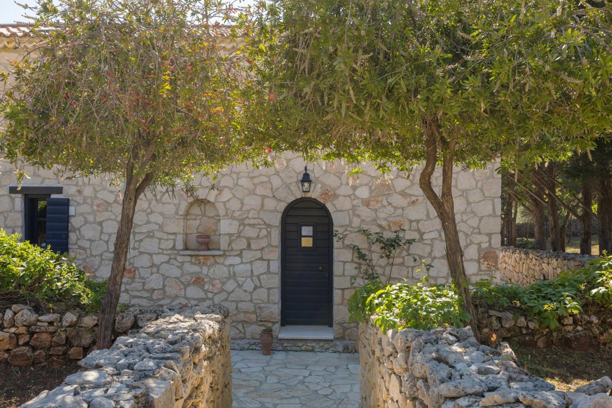 Aresti Mountain Resort Agios Leon Exterior photo