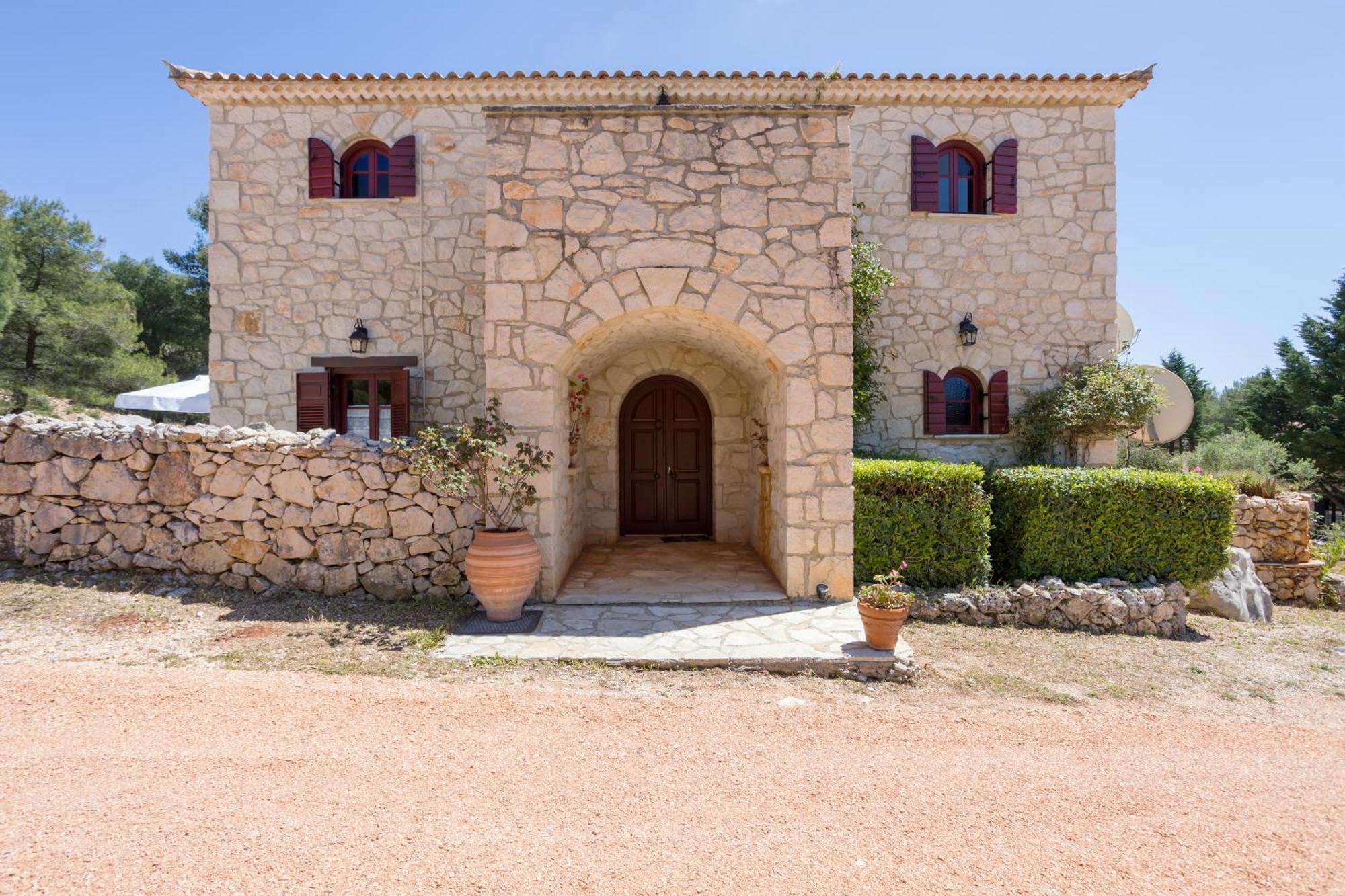 Aresti Mountain Resort Agios Leon Exterior photo